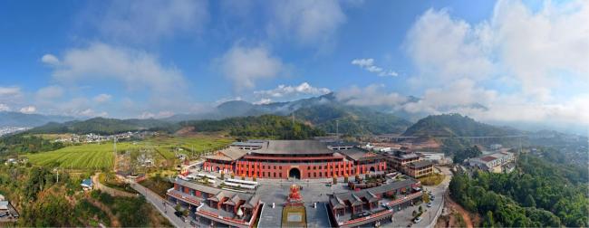 农夫山泉捐厂一周年，景东茶农增收、茶产业升级提档